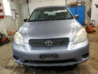 2006 Toyota Matrix STD z VIN 2T1LR32E06C554649, wystawiony jako Copart lot #51359795 z przebiegiem 144 406 mil mil oraz Tytuł czysty. Historia ofert i sprzedaży dostępna na DreamBid. Obrazek 5.