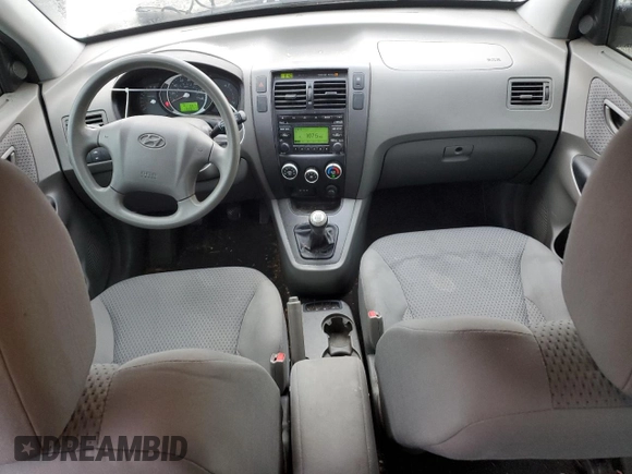 2009 Hyundai Tucson GLS with VIN KM8JM12B79U113216, listed as a Copart auction lot 75191434 with 132,677 mi miles and Salvage Title. Bid and sale history available at carsss.com. Image 8.