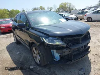 2018 Lincoln MKC Premiere with VIN 5LMCJ1C93JUL00872, listed as a IAAI auction lot 41933337 with 82,493 mi miles and . Bid and sale history available at DreamBid. Image 1.