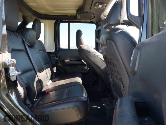 2018 Jeep Wrangler Unlimited Rubicon with VIN 1C4HJXFGXJW255881, listed as a IAAI auction lot 42316499 with 39,439 mi miles and . Bid and sale history available at DreamBid. Image 8.