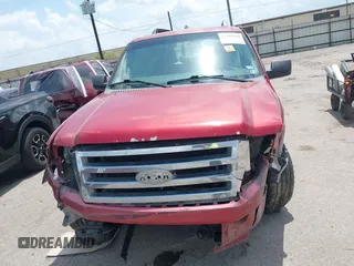 2008 Ford Expedition Max SSV with VIN 1FMFK15598LA52618, listed as a IAAI auction lot 42345294 with Not provided miles and . Bid and sale history available at DreamBid. Image 12.