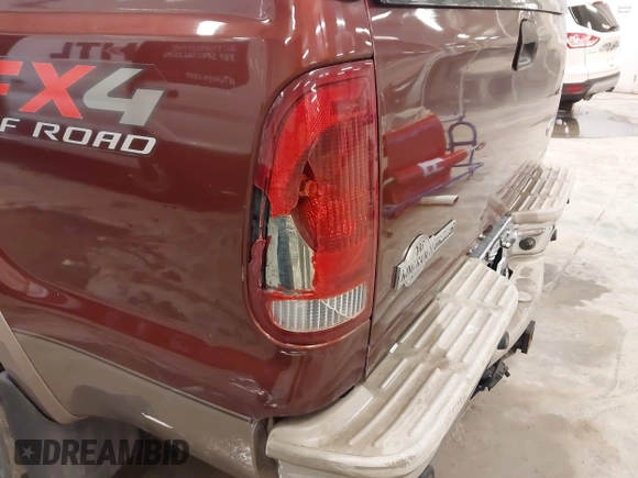 2006 Ford F-250 XL with VIN 1FTSW21586ED55328, listed as a IAAI auction lot 41921699 with 186,362 mi miles and . Bid and sale history available at DreamBid. Image 6.