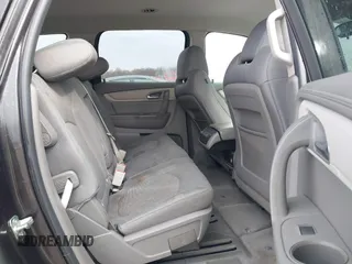 2017 Chevrolet Traverse LS with VIN 1GNKRFKD6HJ192586, listed as a IAAI auction lot 41694303 with 133,328 mi miles. Bid and sale history available at carsss.com. Image 8.