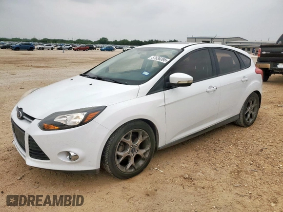 2014 Ford Focus SE z VIN 1FADP3K24EL187042, wystawiony jako Copart lot #57636395 z przebiegiem 105 918 mil mil oraz Szkoda całkowita • Salvage title. Historia ofert i sprzedaży dostępna na DreamBid. Obrazek 1.