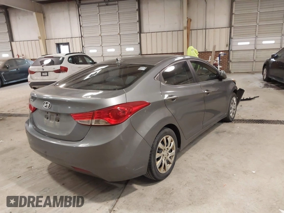 2012 Hyundai Elantra Limited z VIN 5NPDH4AE4CH124730, wystawiony jako IAAI lot #41379631 z przebiegiem 175 790 mil mil oraz . Historia ofert i sprzedaży dostępna na DreamBid. Obrazek 4.