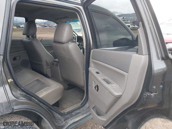 2006 Jeep Grand Cherokee Limited with VIN 1J4HR58N76C278269, listed as a IAAI auction lot 41788626 with 186,439 mi miles. Bid and sale history available at carsss.com. Image 8.