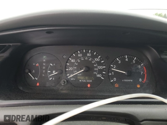 2001 Toyota Camry CE z VIN 4T1BG22K01U057836, wystawiony jako Copart lot #57046325 z przebiegiem 151 882 mil mil oraz Szkoda całkowita • Salvage title. Historia ofert i sprzedaży dostępna na DreamBid. Obrazek 9.