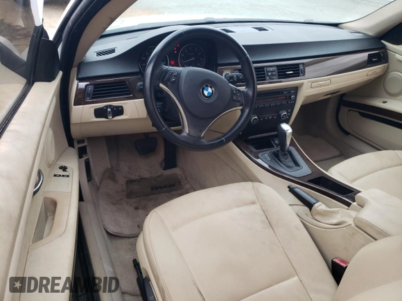 2009 BMW 3 Series 328i with VIN WBAWV13509P122108, listed as a Copart auction lot 55055875 with 136,947 mi miles and Salvage title. Bid and sale history available at DreamBid. Image 8.