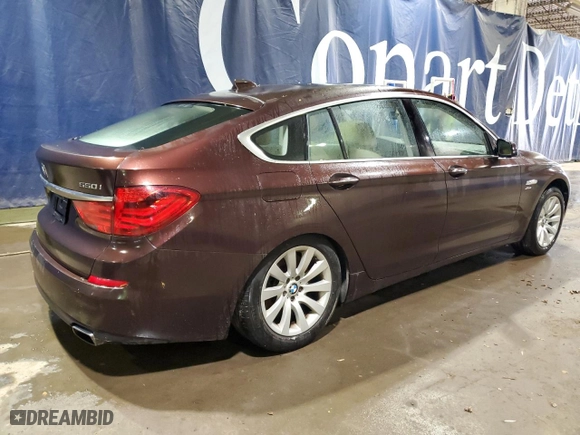 2012 BMW 5 Series Gran Turismo 550i xDrive with VIN WBASP4C51CC899812, listed as a Copart auction lot 84320764 with 92,429 mi miles and Clean Title. Bid and sale history available at carsss.com. Image 3.