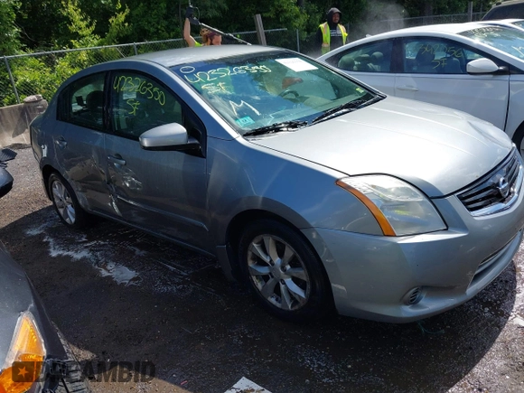 2010 Nissan Sentra S z VIN 3N1AB6AP4AL630821, wystawiony jako IAAI lot #42326350 z przebiegiem 160 152 mil mil oraz . Historia ofert i sprzedaży dostępna na DreamBid. Obrazek 1.