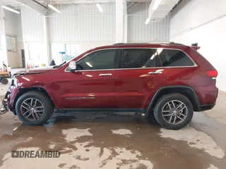 2017 Jeep Grand Cherokee Limited z VIN 1C4RJEBG5HC795116, wystawiony jako IAAI lot #41096233 z przebiegiem 162 829 mil mil oraz . Historia ofert i sprzedaży dostępna na DreamBid. Obrazek 14.