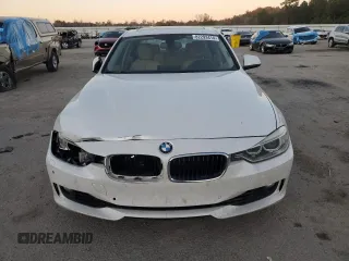 2013 BMW 3 Series 335i with VIN WBA3A9C55DF475553, listed as a Copart auction lot 82293414 with 0 mi miles and Salvage Title. Bid and sale history available at carsss.com. Image 5.