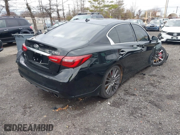 2018 Infiniti Q50 Red Sport 400 with VIN JN1FV7AR4JM481806, listed as a IAAI auction lot 40968949 with 80,924 mi miles and . Bid and sale history available at DreamBid. Image 4.