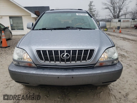2001 Lexus RX 300 with VIN JTJHF10UX10201056, listed as a Copart auction lot 85678484 with 125,636 mi miles and Clean Title. Bid and sale history available at carsss.com. Image 5.