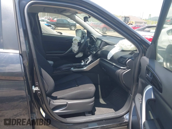 2024 Mitsubishi Eclipse Cross ES с VIN JA4ATUAA6RZ060247, выставлен на аукционе IAAI как лот 42427671 с пробегом 11 954 миль миль и . История ставок и продаж доступна на DreamBid. Изображение 5.