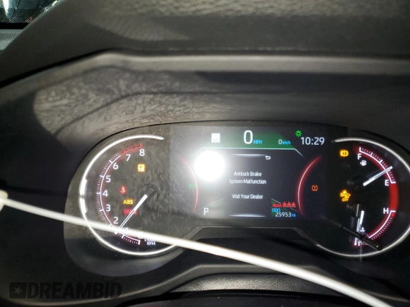 2024 Toyota RAV4 XLE with VIN 2T3P1RFV7RW455682, listed as a Copart auction lot 48234455 with 25,953 mi miles and Salvage Title. Bid and sale history available at DreamBid. Image 9.