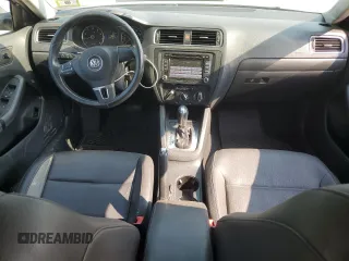 2012 Volkswagen Jetta SE with VIN 3VWDP7AJ3CM470485, listed as a Copart auction lot 59732365 with 183,882 mi miles and Salvage title. Bid and sale history available at DreamBid. Image 8.