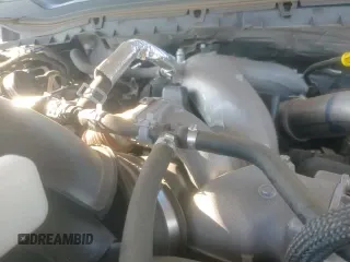 2024 Ford F-250 XL z VIN 1FT8W2BTXREF61536, wystawiony jako Copart lot #70430435 z przebiegiem 23 388 mil mil oraz Szkoda całkowita • Salvage title. Historia ofert i sprzedaży dostępna na DreamBid. Obrazek 16.