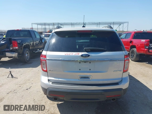 2014 Ford Explorer XLT with VIN 1FM5K7D85EGB58126, listed as a IAAI auction lot 42319867 with 189,362 mi miles and . Bid and sale history available at DreamBid. Image 16.