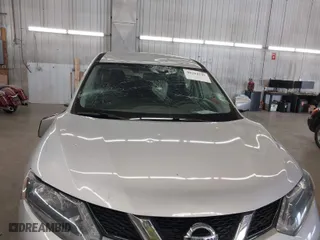 2016 Nissan Rogue S with VIN JN8AT2MVXGW133227, listed as a IAAI auction lot 40204541 with 123,882 mi miles. Bid and sale history available at carsss.com. Image 6.