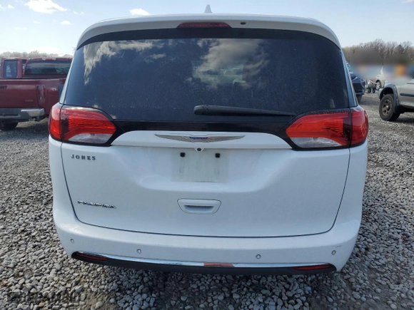 2018 Chrysler Pacifica Touring L with VIN 2C4RC1BG5JR192988, listed as a Copart auction lot 49042485 with 97,948 mi miles and Salvage Title. Bid and sale history available at carsss.com. Image 6.