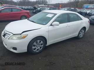 2011 Toyota Camry LE with VIN 4T4BF3EK3BR198945, listed as a IAAI auction lot 41879536 with 297,861 mi miles. Bid and sale history available at carsss.com. Image 18.