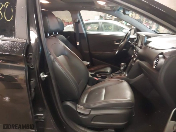 2020 Hyundai Kona Ultimate with VIN KM8K5CA51LU493783, listed as a IAAI auction lot 41575580 with 93,027 mi miles. Bid and sale history available at carsss.com. Image 5.