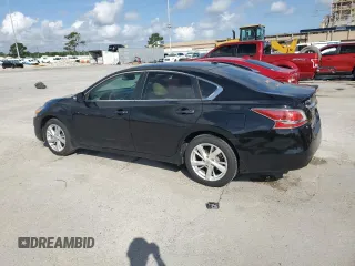 2014 Nissan Altima 2.5 S with VIN 1N4AL3AP4EN205216, listed as a Copart auction lot 54380615 with 130,749 mi miles and Salvage Title. Bid and sale history available at carsss.com. Image 2.