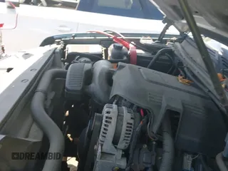 2008 Chevrolet Avalanche LTZ с VIN 3GNFK12318G243767, выставлен на аукционе IAAI как лот 42422807 с пробегом 146 189 миль миль и . История ставок и продаж доступна на DreamBid. Изображение 12.