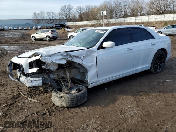 2016 Chrysler 300 S with VIN 2C3CCABG8GH268308, listed as a Copart auction lot 48290535 with 78,085 mi miles and Salvage Title. Bid and sale history available at DreamBid. Image 1.