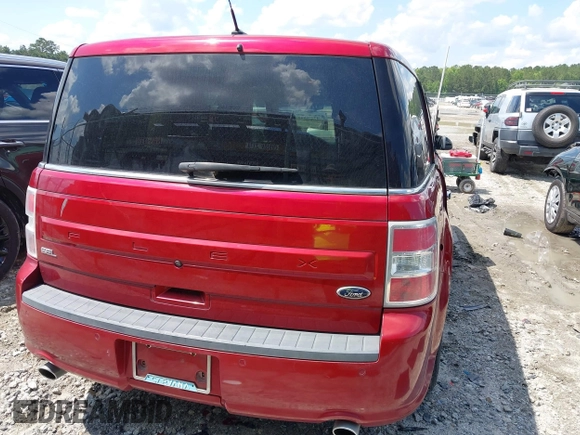 2016 Ford Flex SEL z VIN 2FMGK5C87GBA19902, wystawiony jako IAAI lot #42270902 z przebiegiem 111 862 mil mil oraz . Historia ofert i sprzedaży dostępna na DreamBid. Obrazek 16.