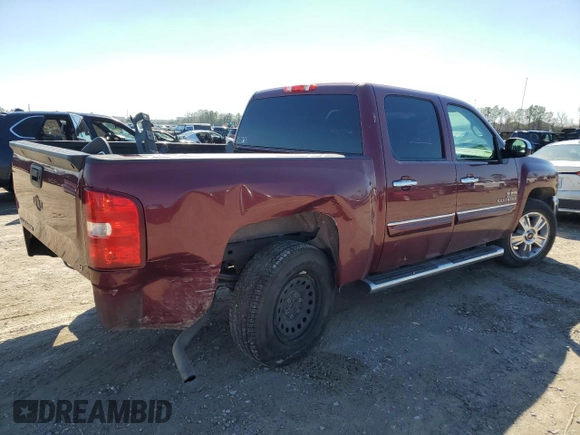 2013 Chevrolet Silverado 1500 LT with VIN 3GCPCSE05DG231990, listed as a Copart auction lot 46661205 with 195,158 mi miles and Salvage Title. Bid and sale history available at DreamBid. Image 3.