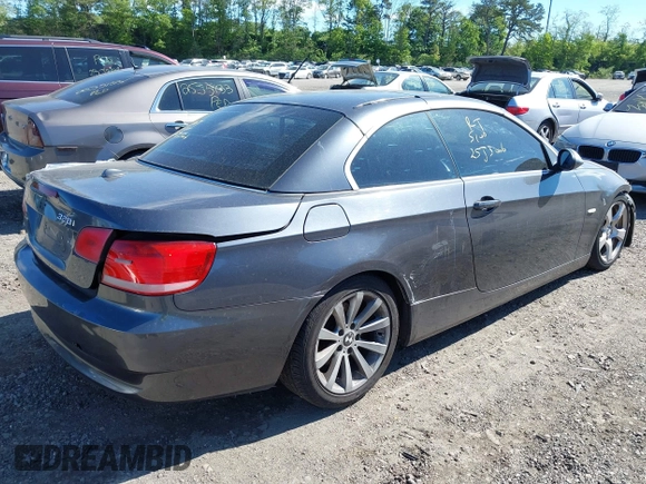 2008 BMW 3 Series 328i с VIN WBAWL13528PX19409, выставлен на аукционе IAAI как лот 42306989 с пробегом Не указан миль и . История ставок и продаж доступна на DreamBid. Изображение 4.
