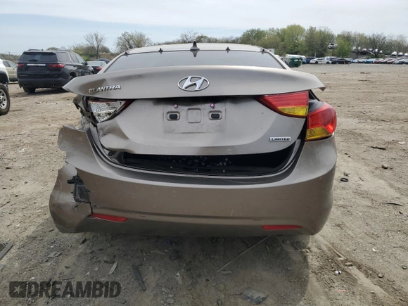 2013 Hyundai Elantra GLS z VIN 5NPDH4AE5DH272290, wystawiony jako Copart lot #53835355 z przebiegiem 137 289 mil mil oraz Szkoda całkowita • Salvage title. Historia ofert i sprzedaży dostępna na DreamBid. Obrazek 6.