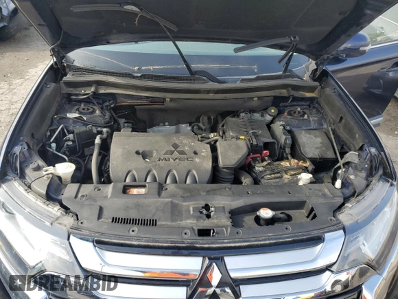 2017 Mitsubishi Outlander SE z VIN JA4AZ3A31HZ049553, wystawiony jako Copart lot #59785045 z przebiegiem 115 329 mil mil oraz Czysty tytuł • Clean title. Historia ofert i sprzedaży dostępna na DreamBid. Obrazek 12.