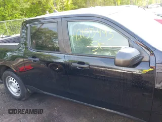 2023 Ford Maverick XL z VIN 3FTTW8F96PRA92970, wystawiony jako IAAI lot #42155493 z przebiegiem 10 731 mil mil oraz . Historia ofert i sprzedaży dostępna na DreamBid. Obrazek 13.