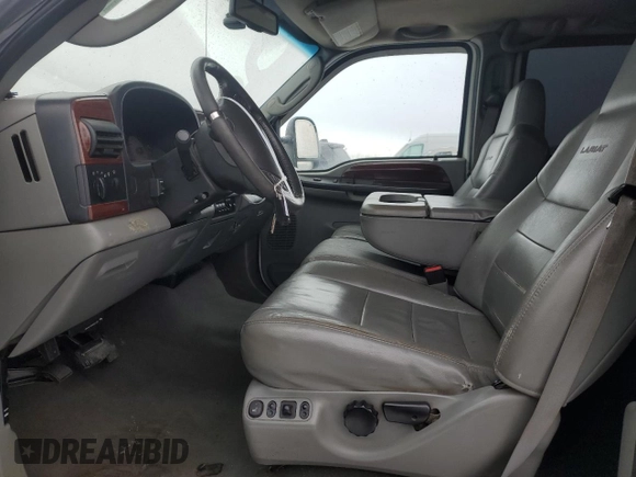 2006 Ford F-350 XL with VIN 1FTWW31P36EA45337, listed as a Copart auction lot 44967645 with 208,916 mi miles and Clean Title. Bid and sale history available at DreamBid. Image 7.