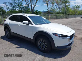 2021 Mazda CX-30 S with VIN 3MVDMAAL9MM269720, listed as a IAAI auction lot 42228899 with 32,884 mi miles and . Bid and sale history available at DreamBid. Image 1.