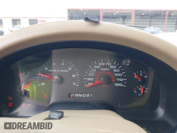 2007 Ford F-150 XLT with VIN 1FTRW12W57FB87756, listed as a IAAI auction lot 42505380 with 233,096 mi miles and . Bid and sale history available at DreamBid. Image 7.