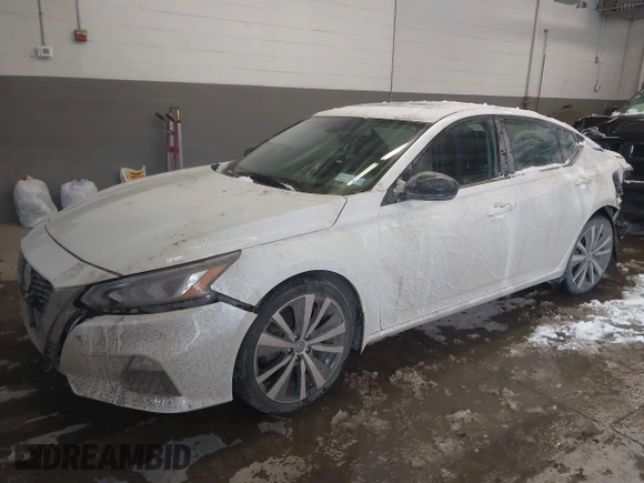 2020 Nissan Altima SR with VIN 1N4AL4CV8LC141000, listed as a IAAI auction lot 41294853 with 39,466 mi miles and . Bid and sale history available at carsss.com. Image 18.