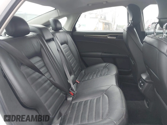 2013 Ford Fusion SE Hybrid with VIN 3FA6P0LU0DR128688, listed as a IAAI auction lot 42580852 with 137,421 mi miles and . Bid and sale history available at DreamBid. Image 8.