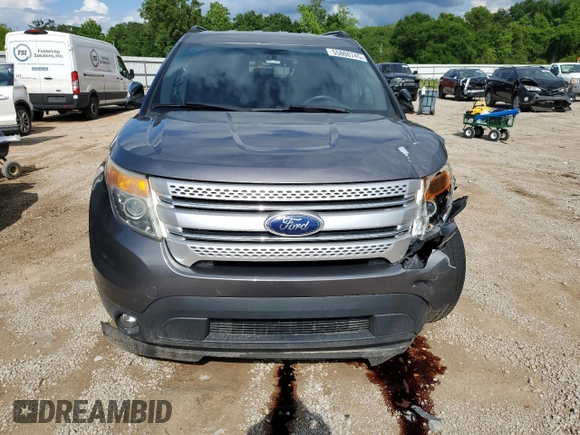2014 Ford Explorer XLT z VIN 1FM5K7D84EGB89092, wystawiony jako Copart lot #55800745 z przebiegiem 138 755 mil mil oraz Szkoda całkowita • Salvage title. Historia ofert i sprzedaży dostępna na DreamBid. Obrazek 5.