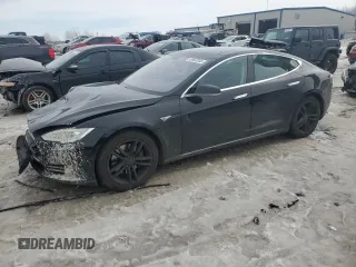 2013 Tesla Model S with VIN 5YJSA1CN8DFP27459, listed as a Copart auction lot 45962835 with Not Provided miles and Salvage Title. Bid and sale history available at DreamBid. Image 1.