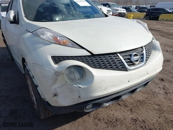 2012 Nissan Juke SV with VIN JN8AF5MV6CT121385, listed as a IAAI auction lot 41448719 with 9,999 mi miles. Bid and sale history available at carsss.com. Image 6.