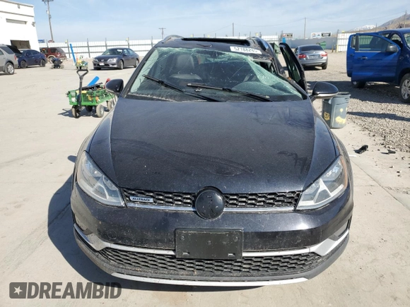 2017 Volkswagen Golf S z VIN 3VWH17AU0HM537838, wystawiony jako Copart lot #52188285 z przebiegiem 79 767 mil mil oraz Szkoda całkowita • Salvage title. Historia ofert i sprzedaży dostępna na DreamBid. Obrazek 5.