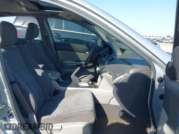 2008 Honda Accord EX with VIN JHMCP26798C051658, listed as a IAAI auction lot 41841932 with 108,778 mi miles and . Bid and sale history available at DreamBid. Image 5.