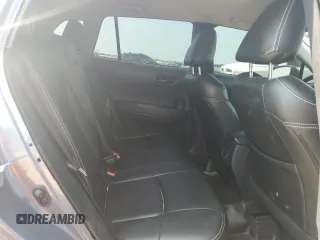 2022 Toyota Corolla Cross LE z VIN 7MUCAAAG7NV020462, wystawiony jako Copart lot #58538145 z przebiegiem 56 595 mil mil oraz Szkoda całkowita • Salvage title. Historia ofert i sprzedaży dostępna na DreamBid. Obrazek 11.