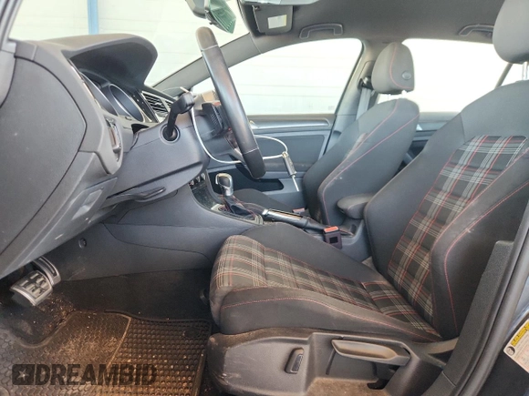 2018 Volkswagen Golf GTI S с VIN 3VW447AU3JM289855, выставлен на аукционе Copart как лот 60850565 с пробегом 40 649 миль миль и Списание • Salvage title. История ставок и продаж доступна на DreamBid. Изображение 7.