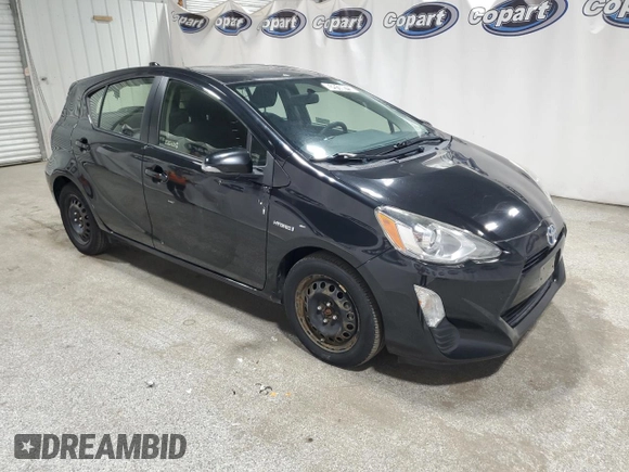 2016 Toyota Prius One z VIN JTDKDTB3XG1120141, wystawiony jako Copart lot #52916975 z przebiegiem 131 063 mil mil oraz Czysty tytuł • Clean title. Historia ofert i sprzedaży dostępna na DreamBid. Obrazek 4.