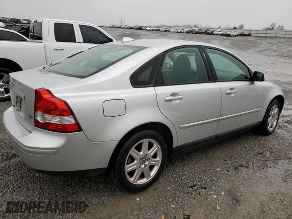 2007 Volvo S40 2.4L with VIN YV1MS390472269580, listed as a Copart auction lot 51508845 with 180,556 mi miles and Salvage Title. Bid and sale history available at carsss.com. Image 3.